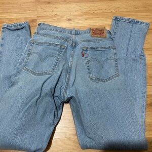 501 Levi’s, vintage wash straight leg